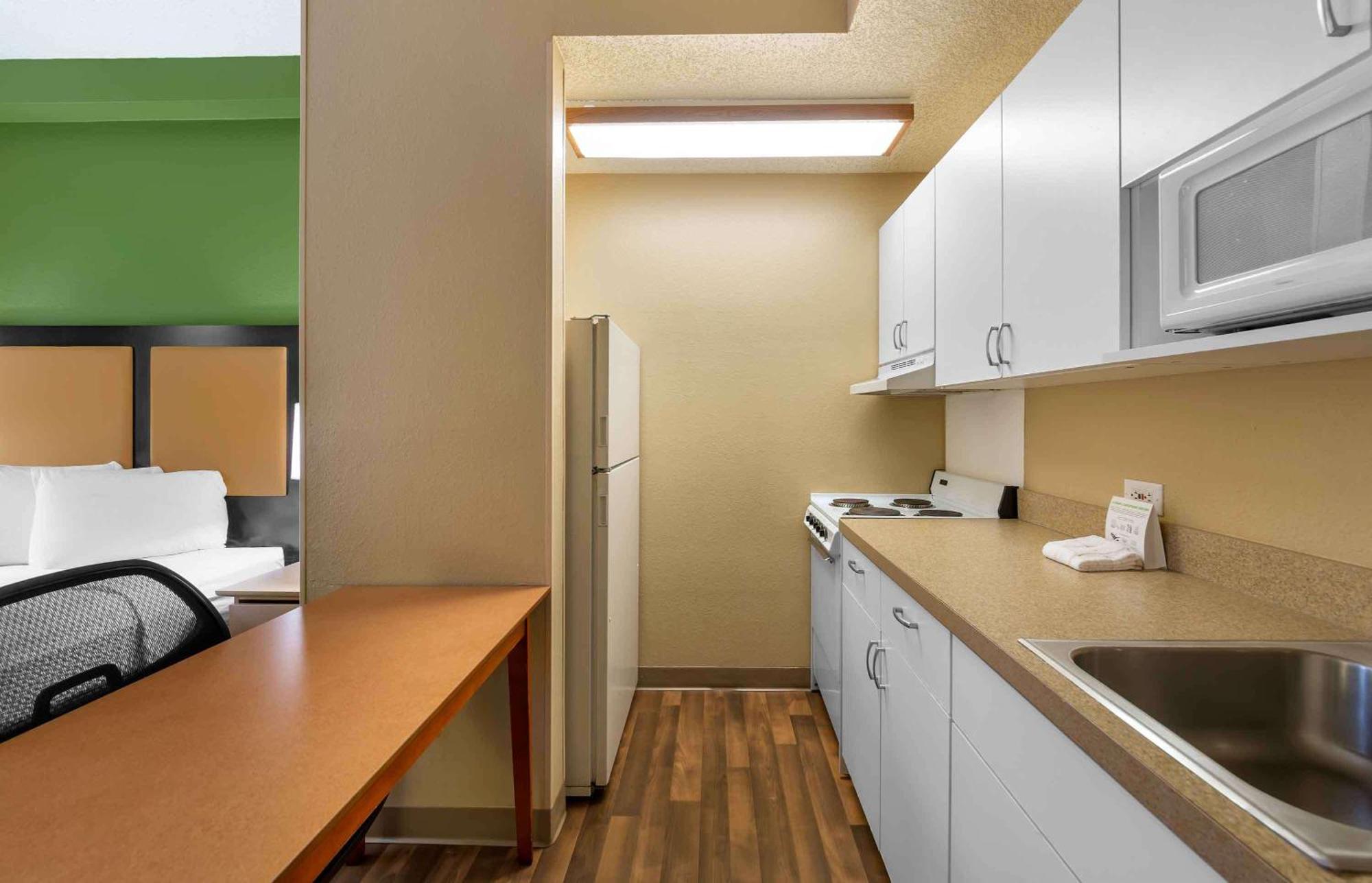 Extended Stay America Suites - Fort Lauderdale - Cypress Creek - Nw 6Th Way Exterior photo