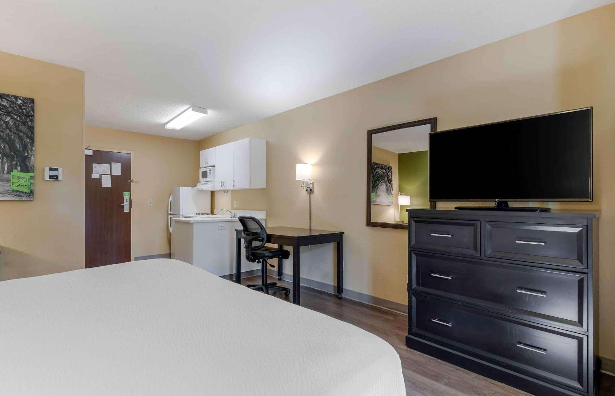 Extended Stay America Suites - Fort Lauderdale - Cypress Creek - Nw 6Th Way Exterior photo