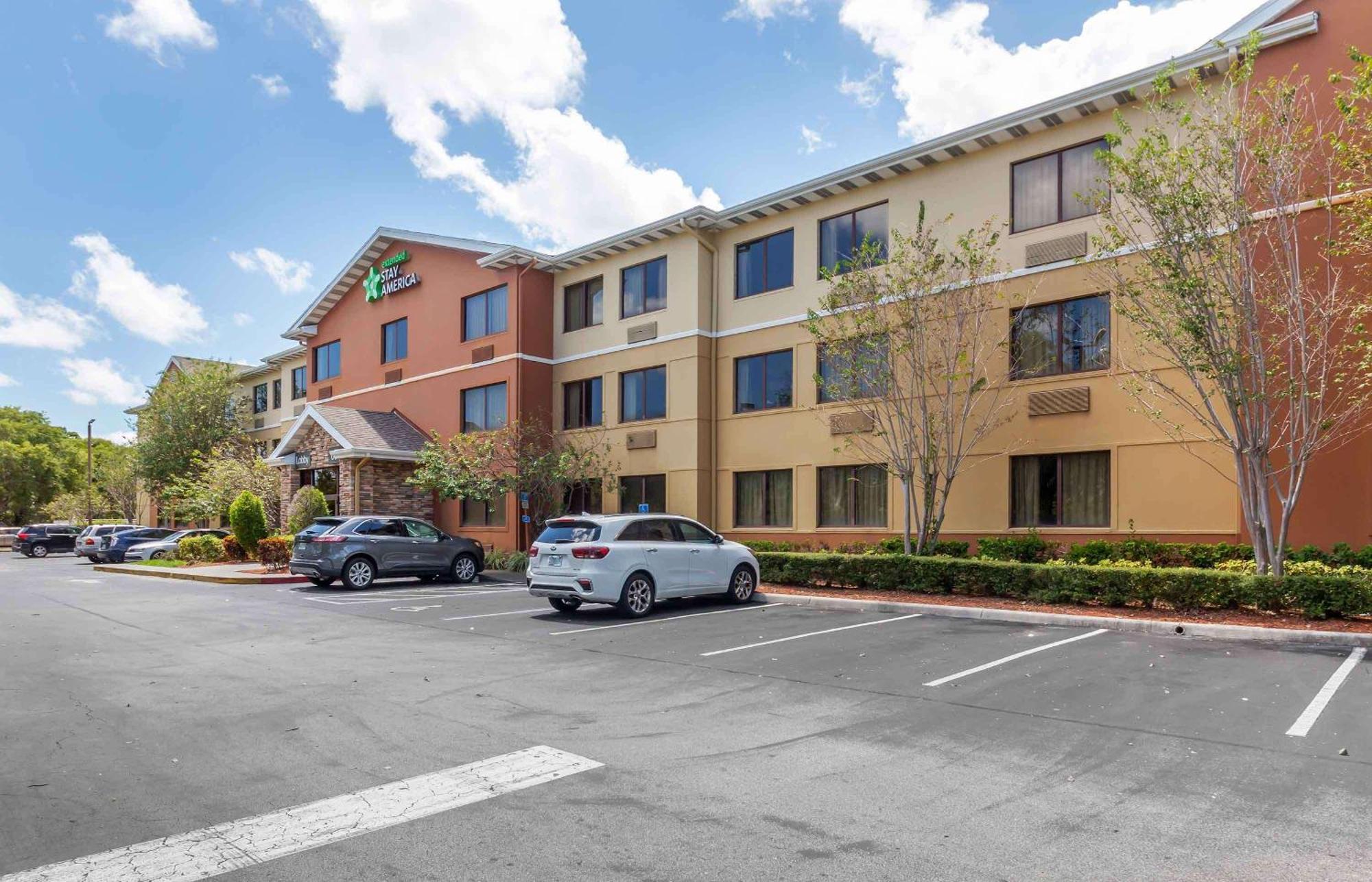Extended Stay America Suites - Fort Lauderdale - Cypress Creek - Nw 6Th Way Exterior photo